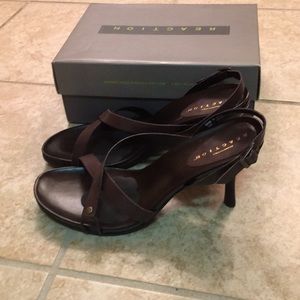 Kenneth Cole sandals